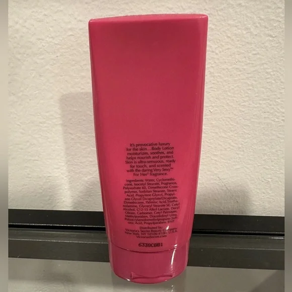 VERY SEXY 2 BY VICTORIA'S SECRET 3.4 OZ BODY LOTION FOR WOMEN
